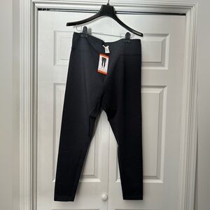 NWT Matty M dark charcoal leggings